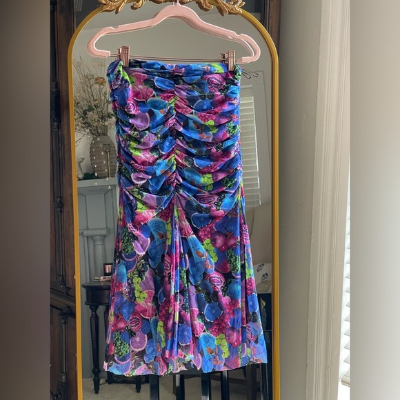 Fuzzi Gonna Fruit Motif Mesh Ruched Skirt - Picture 8 of 9